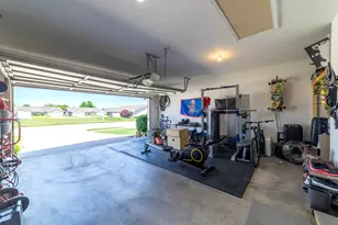 1615 Golden Oak Dr, Crown Point, IN 46307 - Photo 33