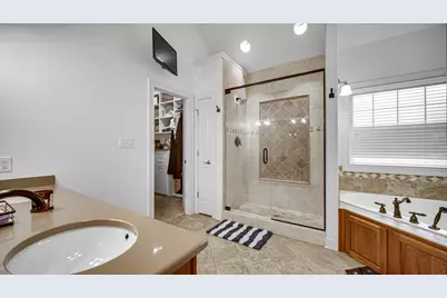 81 Scotscraig Drive, Valparaiso, IN 46385 - Photo 23