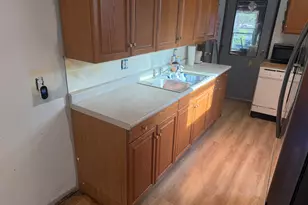 102 Northview Dr, Valparaiso, IN 46383 - Photo 9