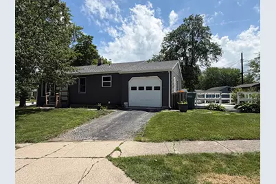 102 Northview Drive, Valparaiso, IN 46383 - Photo 1