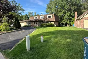 2621 Hickory Dr, Dyer, IN 46311 - Photo 3