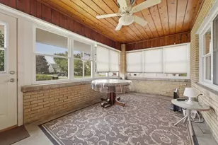 224 Madison St, Michigan City, IN 46360 - Photo 13
