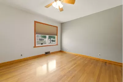 224 Madison Street, Michigan City, IN 46360 - Photo 21