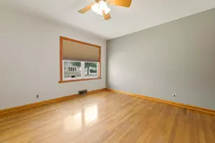 224 Madison St, Michigan City, IN 46360 - Photo 21