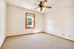 944 Birch Dr, Crown Point, IN 46307 - Photo 11