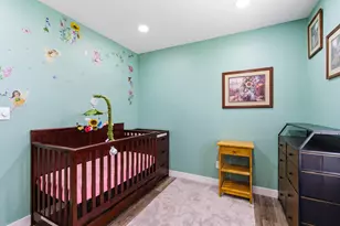 733 Devonshire Rd, Valparaiso, IN 46385 - Photo 5