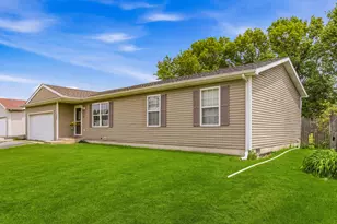 733 Devonshire Rd, Valparaiso, IN 46385 - Photo 21