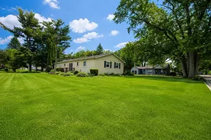 1109 W 14th St, La Porte, IN 46350 - Photo 17
