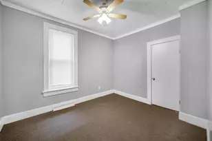 217 E North St, Crown Point, IN 46307 - Photo 7