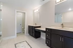 4705 Hyde Park Dr, Valparaiso, IN 46383 - Photo 13