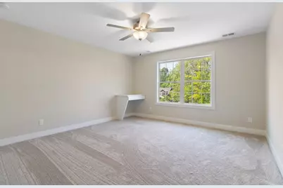 4705 Hyde Park Drive, Valparaiso, IN 46383 - Photo 11