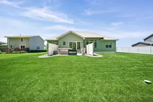 715 Vanessa Way, Kouts, IN 46347 - Photo 25
