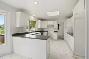 13320 Waverly Ave, Saint John, IN 46373 - Photo 9