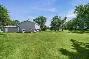 3160 Westwind Ct, Crown Point, IN 46307 - Photo 3