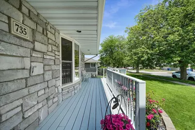 735 S Sherman Street, Crown Point, IN 46307 - Photo 5