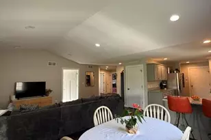 901 9th St SW, Demotte, IN 46310 - Photo 19