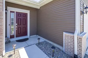 11075 Thomas St, Crown Point, IN 46307 - Photo 3