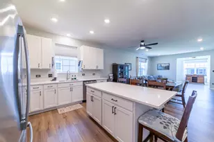 11075 Thomas St, Crown Point, IN 46307 - Photo 5