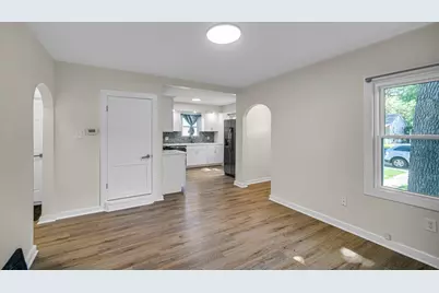 2756 Howard Street, Lake Station, IN 46405 - Photo 9