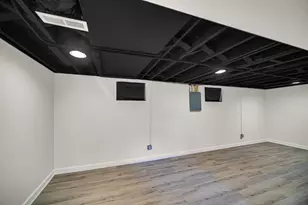 2756 Howard St, Lake Station, IN 46405 - Photo 19