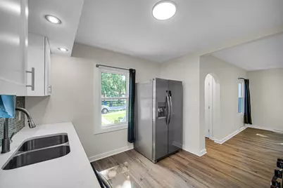 2756 Howard Street, Lake Station, IN 46405 - Photo 5