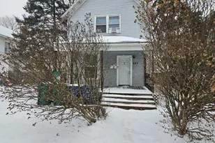 307 E Jefferson Ave, La Porte, IN 46350 - Photo 1