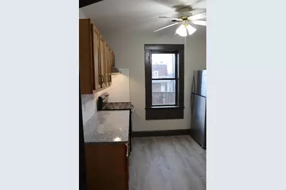 307 E Jefferson Avenue, La Porte, IN 46350 - Photo 13