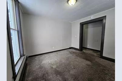 307 E Jefferson Avenue, La Porte, IN 46350 - Photo 7