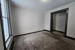 307 Jefferson Ave, La Porte, IN 46350 - Photo 7