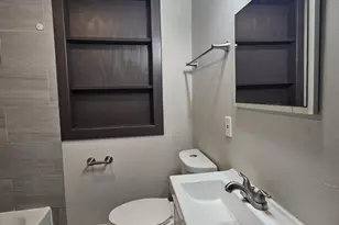 307 Jefferson Ave, La Porte, IN 46350 - Photo 5