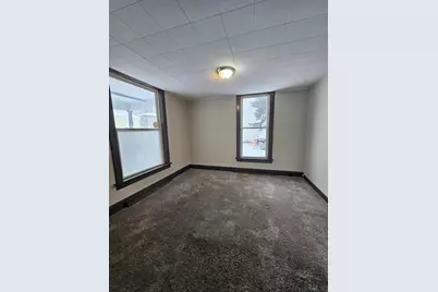 307 Jefferson Avenue, La Porte, IN 46350 - Photo 5