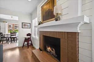 352 Tremont Ln, Valparaiso, IN 46385 - Photo 9