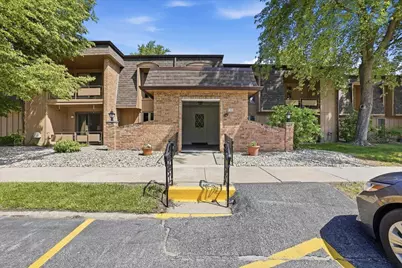405 Old Stone Road #E4, Munster, IN 46321 - Photo 1