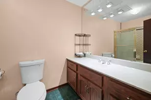 2504 Victoria Rd, Schererville, IN 46375 - Photo 15