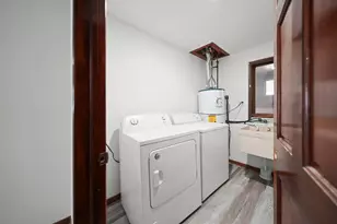 2504 Victoria Rd, Schererville, IN 46375 - Photo 29