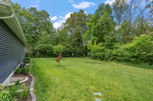 10186 Rustic Dr, Demotte, IN 46310 - Photo 47
