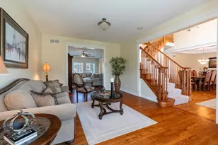 930 Stonebridge Dr, Schererville, IN 46375 - Photo 13