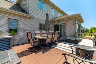 930 Stonebridge Dr, Schererville, IN 46375 - Photo 7