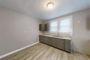 323 Garfield St, Gary, IN 46404 - Photo 13