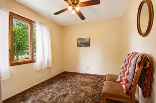 9502 Forrest Dr, Highland, IN 46322 - Photo 15
