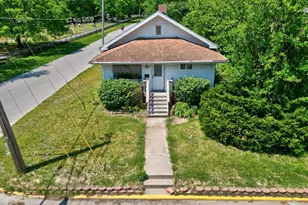 529 Jackson St, Michigan City, IN 46360 - Photo 3