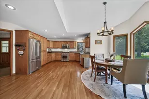 8835 S Lilac St, Demotte, IN 46310 - Photo 9