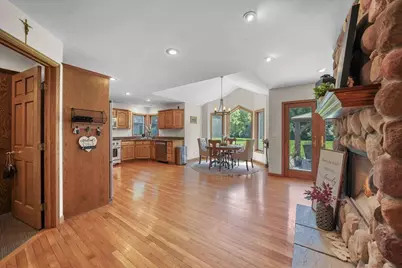 8835 S Lilac Street, Demotte, IN 46310 - Photo 11