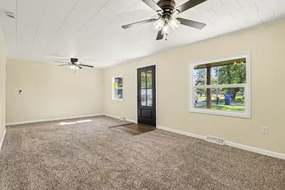 424 Washington Street, Walkerton, IN 46574 - Photo 3