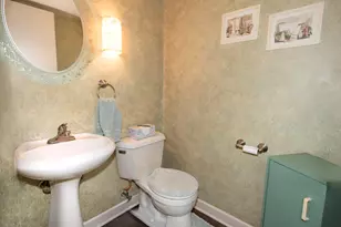 1904 Burgundy St, Schererville, IN 46375 - Photo 5