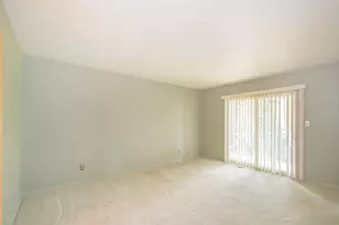 1904 Burgundy St, Schererville, IN 46375 - Photo 7