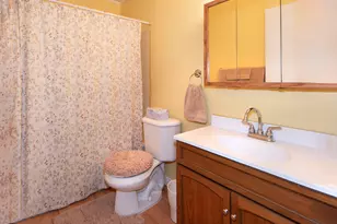 1904 Burgundy St, Schererville, IN 46375 - Photo 17