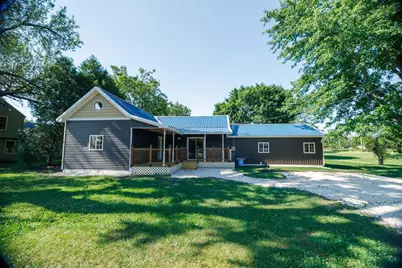 110 W Allen Street, Kentland, IN 47951 - Photo 3