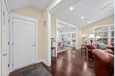 318 El Portal Drive, Michigan City, IN 46360 - Photo 13