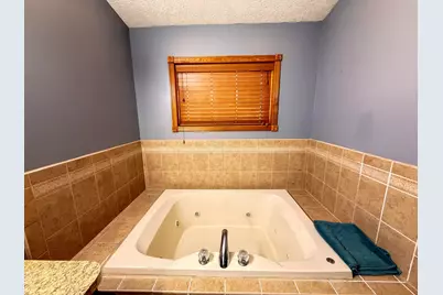 1115 Lakeside Drive, Hobart, IN 46342 - Photo 13